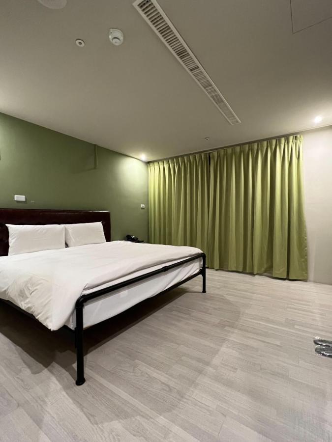 Saint Hostel Beigang Экстерьер фото