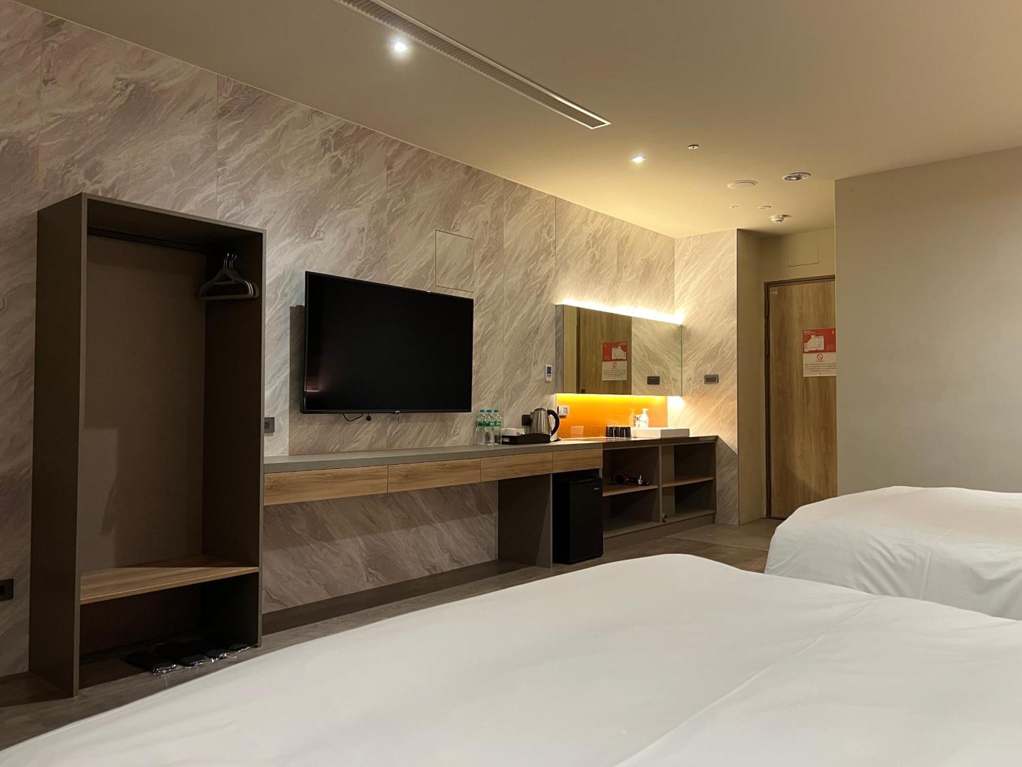 Saint Hostel Beigang Экстерьер фото