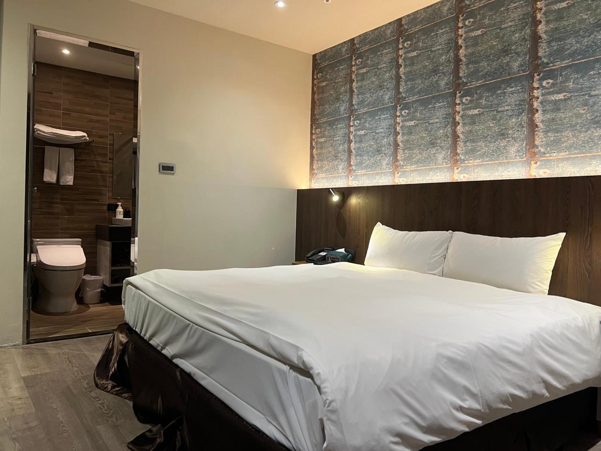 Saint Hostel Beigang Экстерьер фото